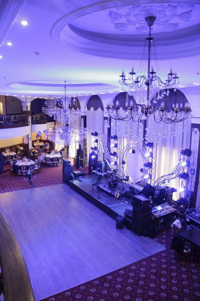 Pik Elegance Hotel Ploieşti Exterior foto